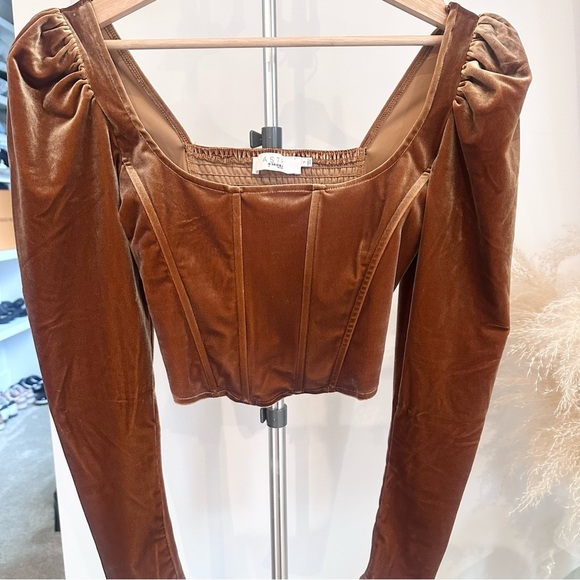 ASTR The Label Ashbury Velvet Corset Long Sleeve Small Gold Top - Picture 5 of 9